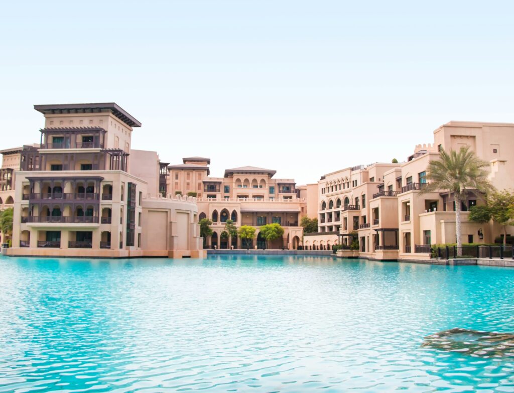 dubai villa with pool